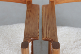 Børge Mogensen 2 Armchairs of Pine Model Asserbo No. 503 for Karl Andersson, Sweden 1970s. Scandinavian Modern