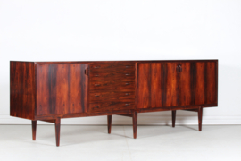Henry Rosengren Hansen Sideboard of Rosewood by Brande Møbelfabrik, Denmark Mid-century