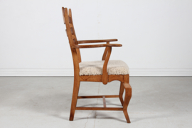 Danish Henning Kjærnulf Razor Blade Armchair for EG Furniture. Made of Solid Oak with New Sheep Skin. Mid-century Danish Modern.