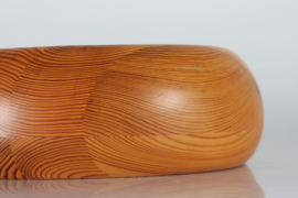Stig Johnsson Large Bowl of Solid Pine Smålandsslöjd, Värnamo, Sweden 1970s Scandinavian Design