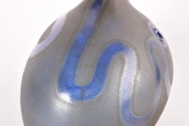 Large Michael Bang for Holmegaard Lamp Art "Asymmetrisk" Midnight Blue Sculptural Glass Table Lamp. Danish Modern Lighting 1970s