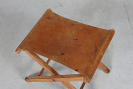Danish Artist Stool of Beech and Cognac Colored Leather Mounted with Brass Nails.  1950s. Vintage Mid-century Design.