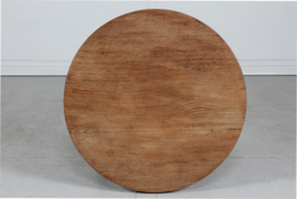 Danish Midcentury Brutalist Round Coffee Table of Solid Oak by Cabinetmaker 1950
