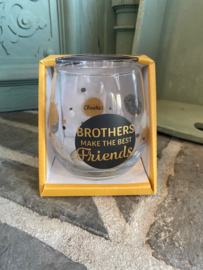 Wijn-waterglas met tekst BROTHERS MAKE THE BEST FRIENDS
