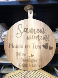 Serveerplank rond - 45 cm - Samenwonen - Gepersonaliseerd met namen