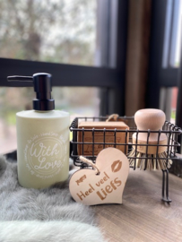 Zeeppompje With love - be safe - Hand Soap / warm groen