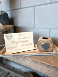 Cadeaupakket Mijn mama (speciaal) / op houten dienblad small / houten waxinehouder