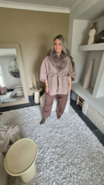 Poncho met bont kraag