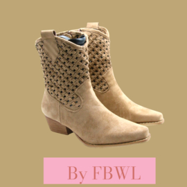 Ibiza boots