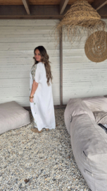 Ibiza vibe  los model dress green
