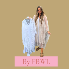 Kanten kaftan