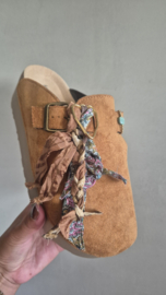 Clogs (DIY)