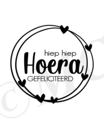 Wijnfles etiket: Hiep hiep hoera gefeliciteerd