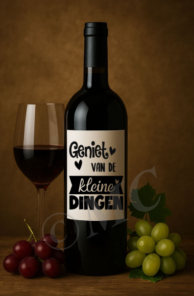 Wijnfles etiket: Geniet van de kleine dingen