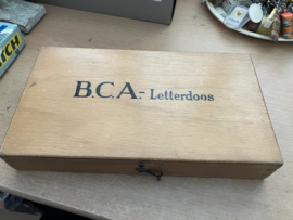 antieke houten letterdoos B.C.A.