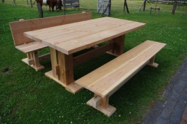 Douglas tuinset kloostertafel (Compleet set)