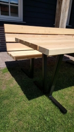 Douglas tuinset tuintafel met bank matalen stalen onderstel frame