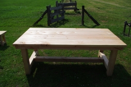 stevige douglas tuintafel model ''boeren tafel''