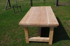 stevige douglas tuintafel model ''boeren tafel''