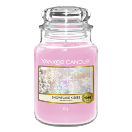 Yankee Candle Snowflake Kisses Original Large Jar