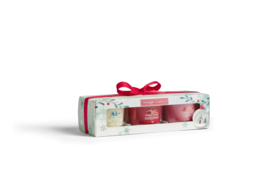 Yankee Candle Snow Globe Wonderland Mini Jar 3-Pack | Mint