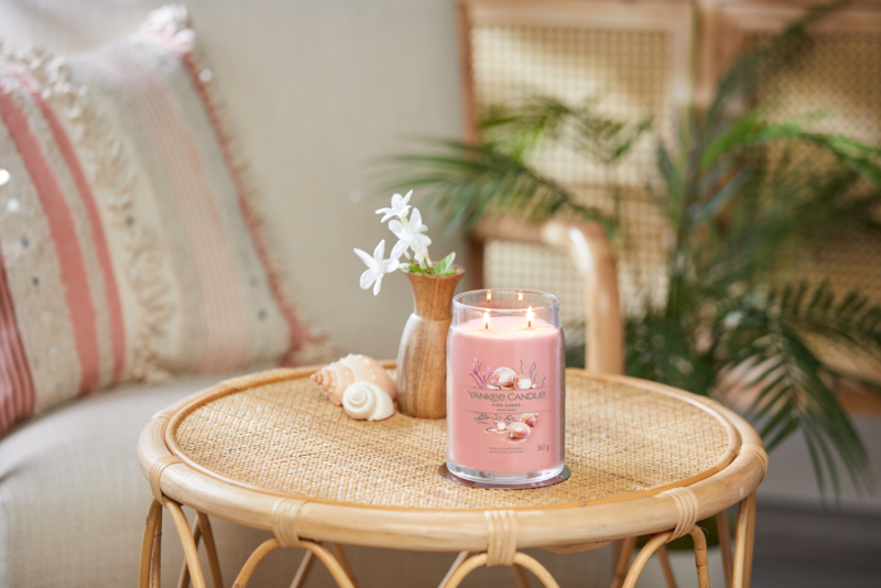 Pink Sands Signature Large Jar Scented Candle
