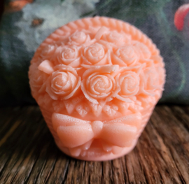 Bloemen in een mand