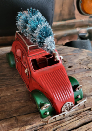 Vintage car  eend met Kerstboom rood