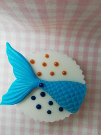 Cupcake met liggende zeemeerminstaart
