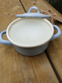 Braadpannetje met kaars blauw
