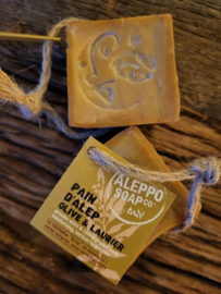 Savon d’Alep olijf & laurier met touwtje 100 gram