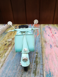 Scooter vintage metal blauw
