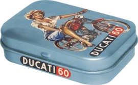 Ducati Pin up