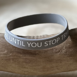 Armbandjes | Quotes pastel