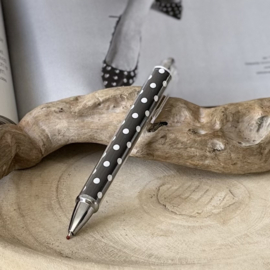 Pen | Polka pop Black&White