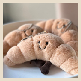 Tashanger | Croissant