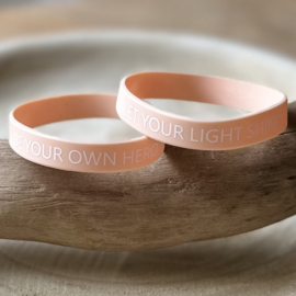 Armbandjes | Quotes pastel
