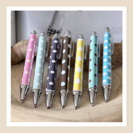 Pen | Polka pop