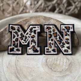 Strijk applicatie | Letter-Luipaardprint