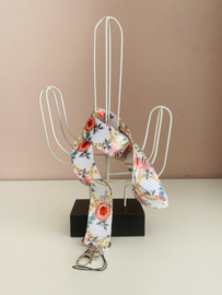 Keycord wit met bloemen