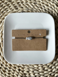 Armbandje elastiek | Fish bead