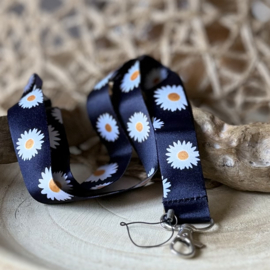 Keycord | Black blossom