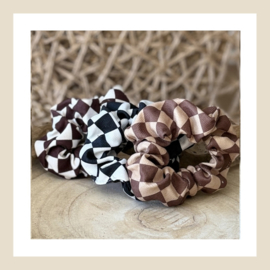 Scrunchies | Checkmate