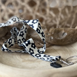 Keycord | Black&White flowers