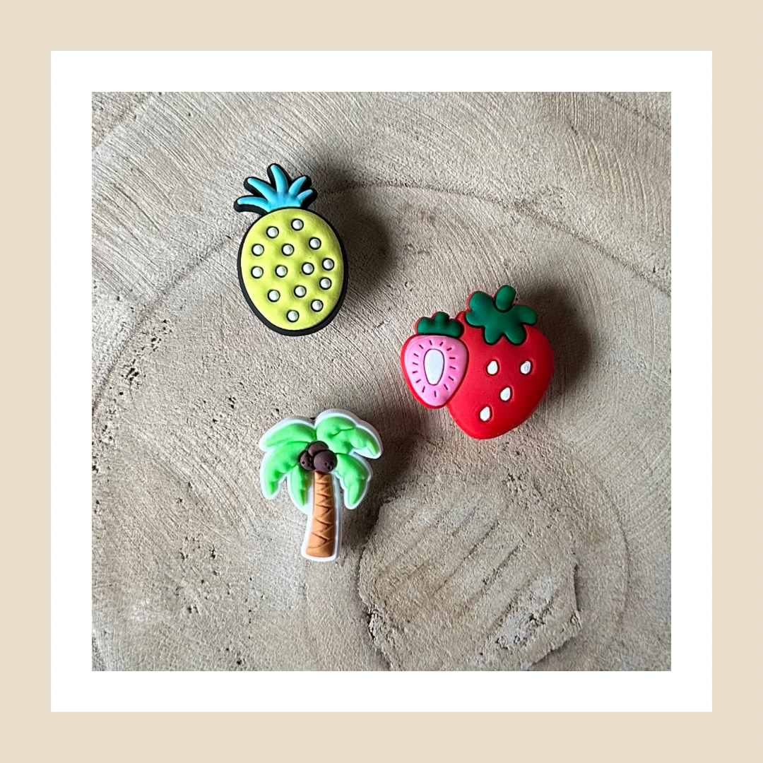 Mini tasje/ portemonneetje met charms