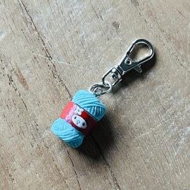 Etuihanger | Bolletje wol