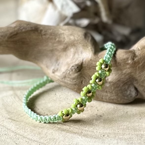 Armbandjes | Gevlochten met bloem
