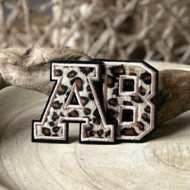 Strijk applicatie | Letter-Luipaardprint