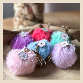 Sleutelhanger | Fluffy pompon