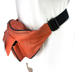 Heup/buiktas Flores Lederwaren model 'Active met klep' (Roest)